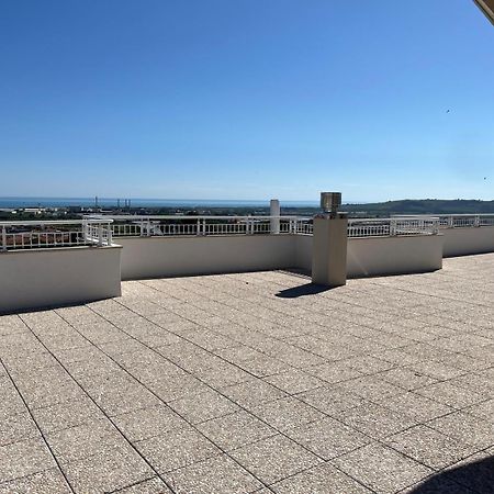 Attico Le Rose Apartment San Salvo Bagian luar foto