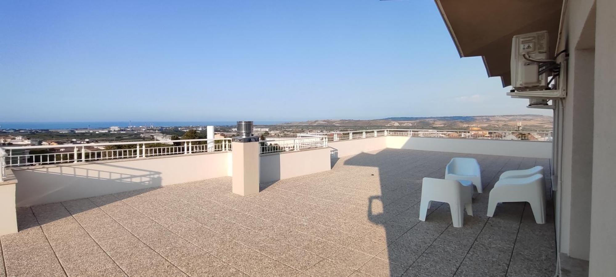 Attico Le Rose Apartment San Salvo Bagian luar foto